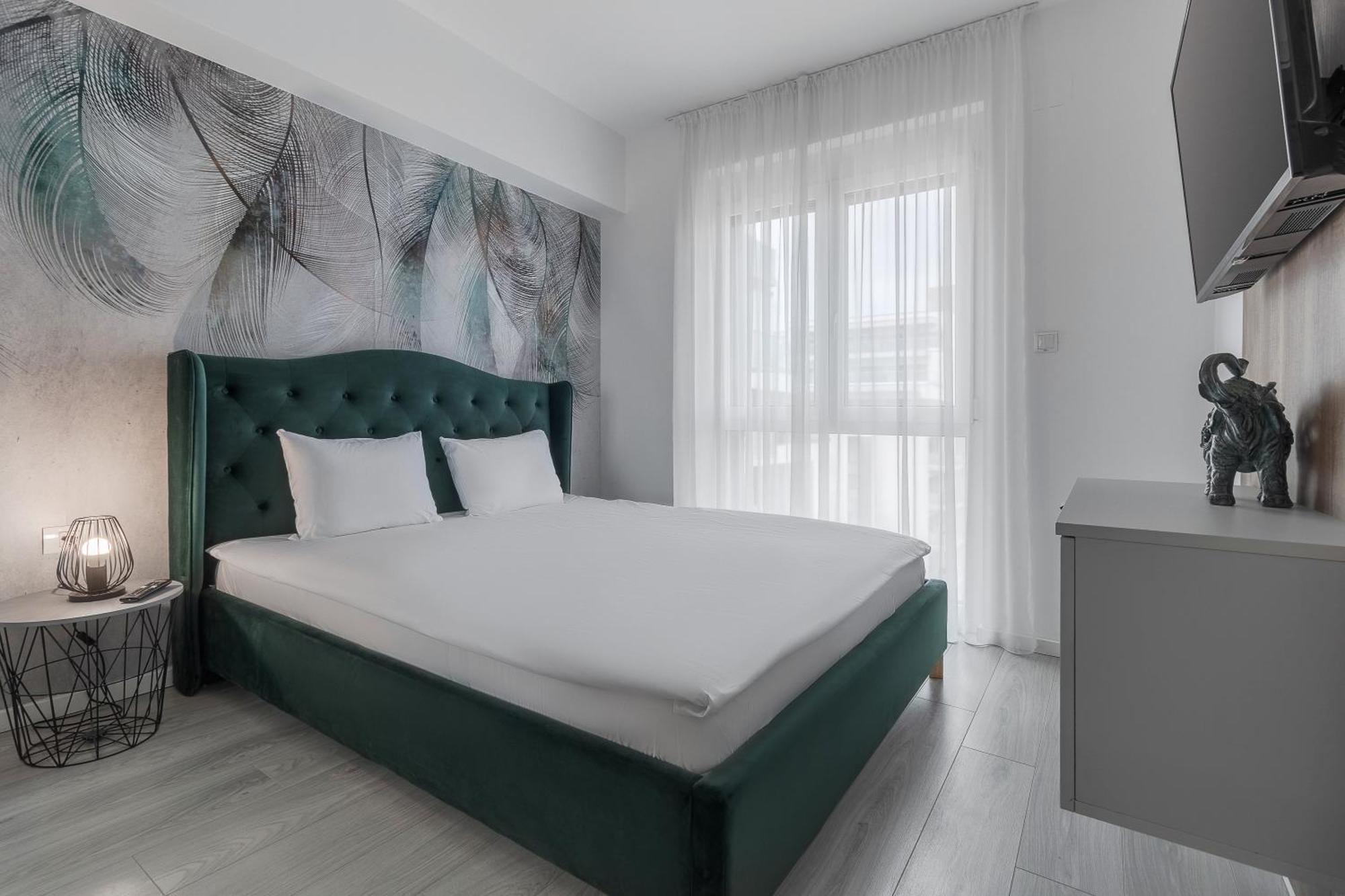 Ferienwohnung Rosewood Gold Oradea Exterior foto