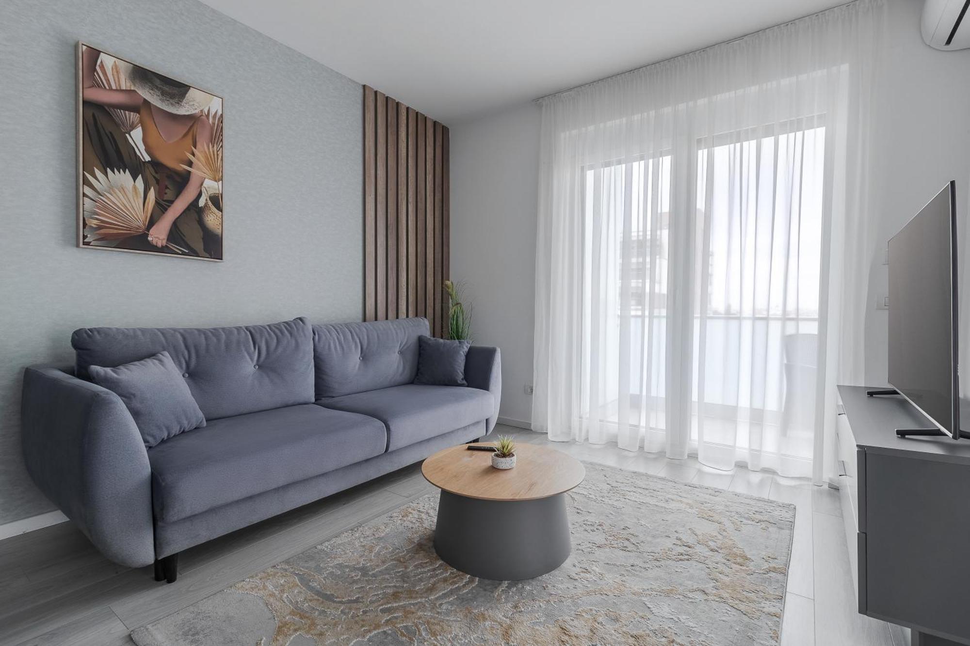 Ferienwohnung Rosewood Gold Oradea Exterior foto